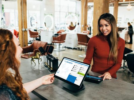 Mago ERP bietet eine durchgängige und transparente Filialwarenwirtschaft